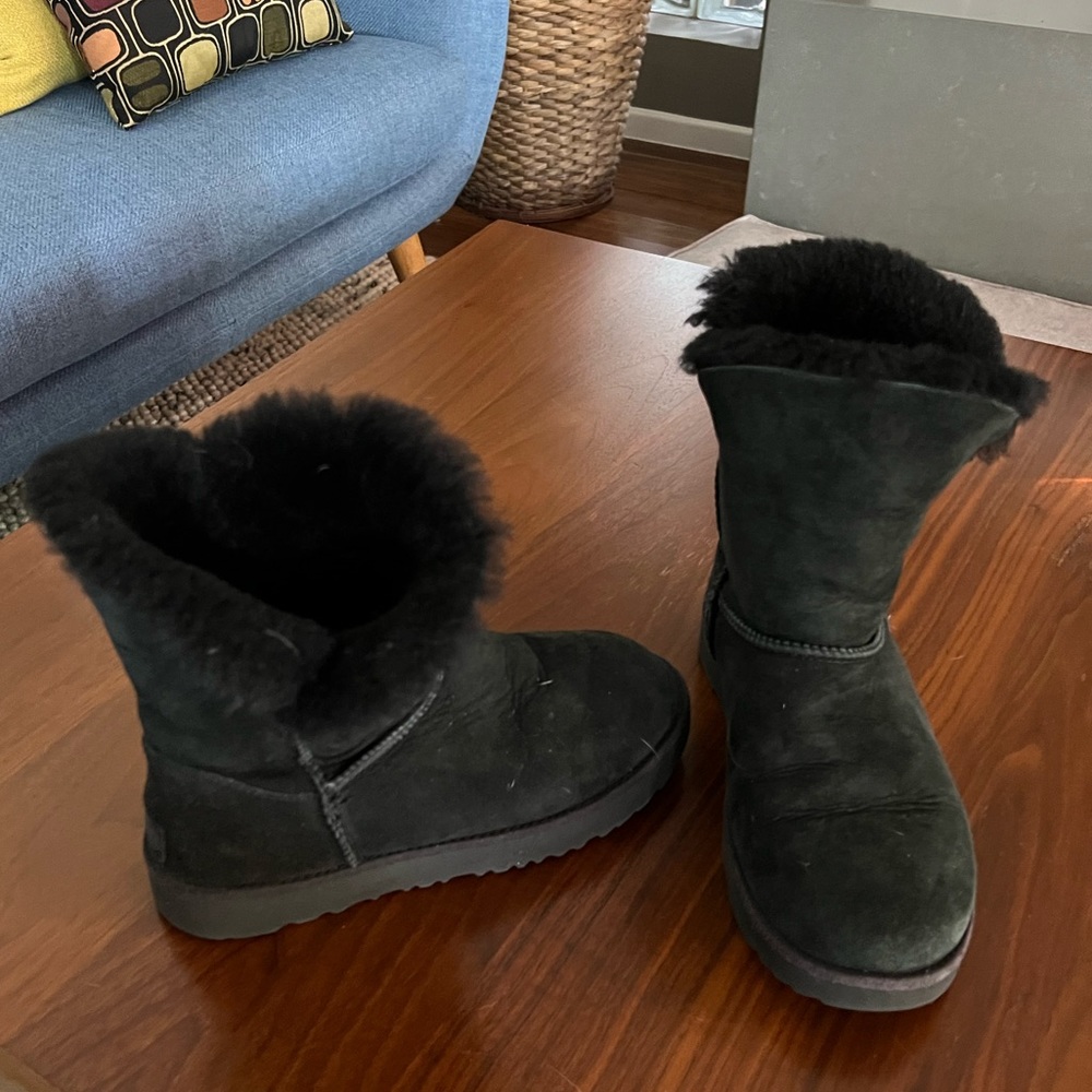 Black Uggs - image 2